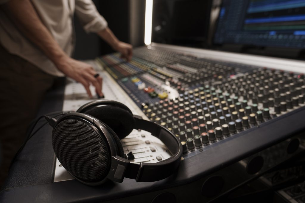 Why Pro AV Support and Warranty Beat DIY Troubleshooting